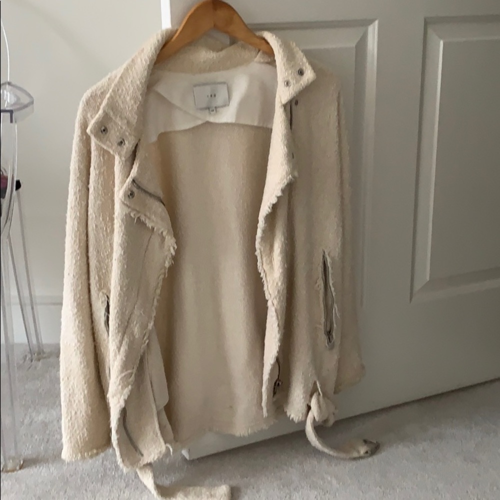 Iro pale off white jacket size 34. Cool